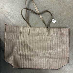 Bath & body works Elegant Tan Tote Bag new with tag